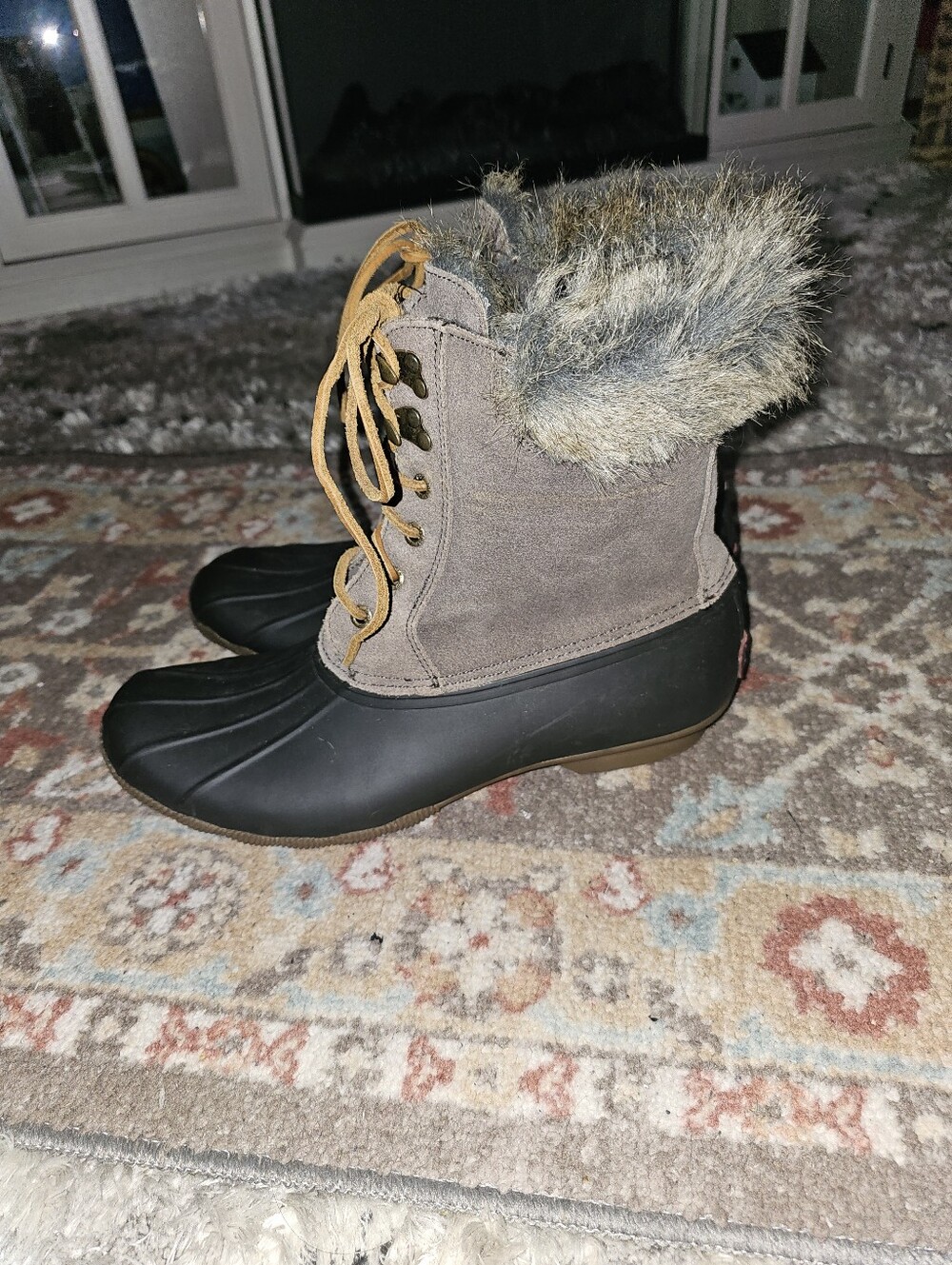 SPERRY Duck Boots w/Fur Size 12, Waxed Canvas...Super Nice Pre-owned!! Weather